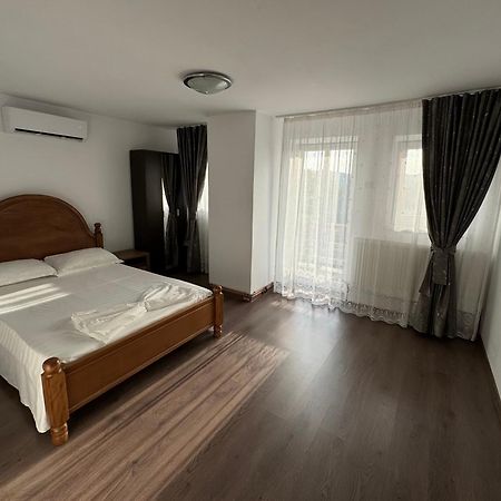 Апартаменти Cazare Vila Maria Куртя-де-Арджеш Екстер'єр фото